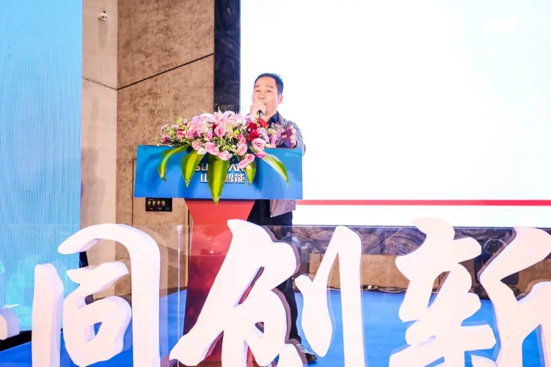饕餮盛宴！GA黄金甲智能?建华建材预造桩施工设备与技术互换会隆沉召开