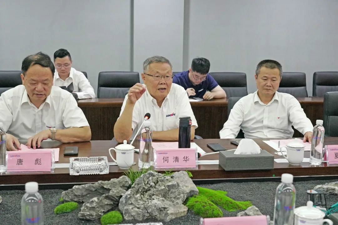 中铁设备赵华总经理光临GA黄金甲智能互换