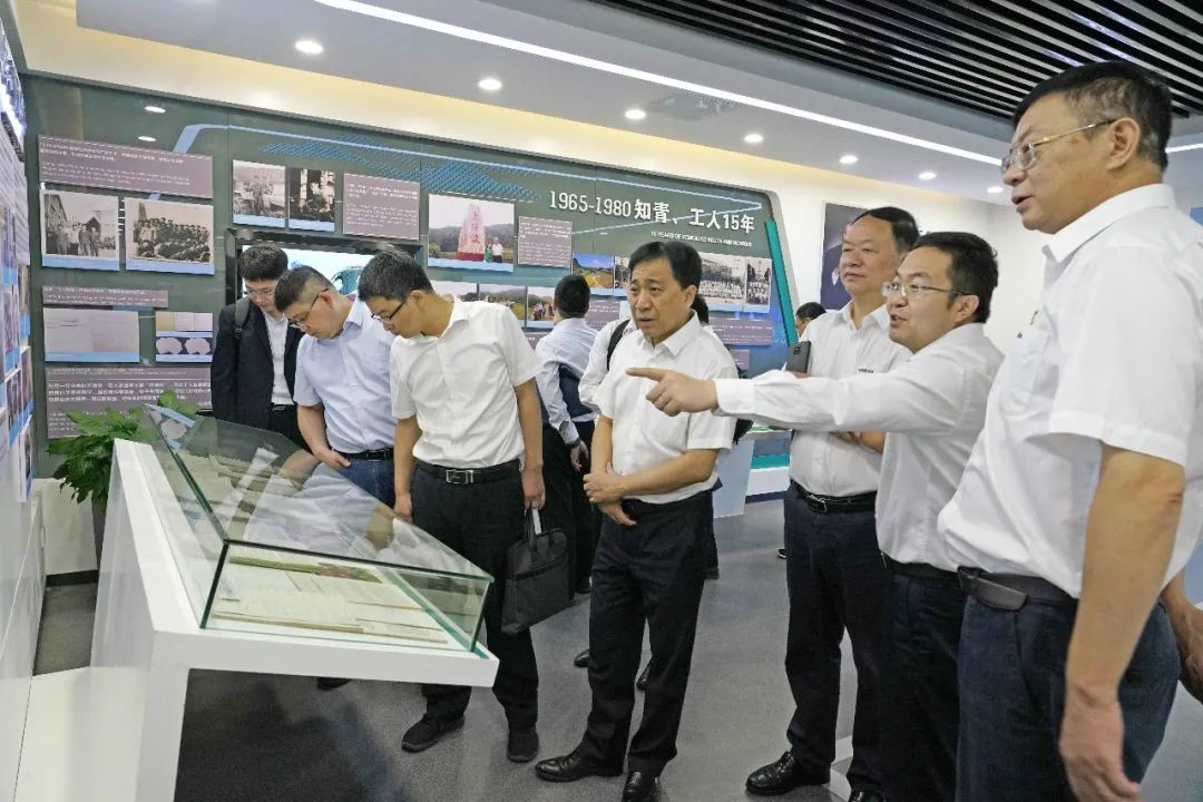 中铁设备赵华总经理光临GA黄金甲智能互换
