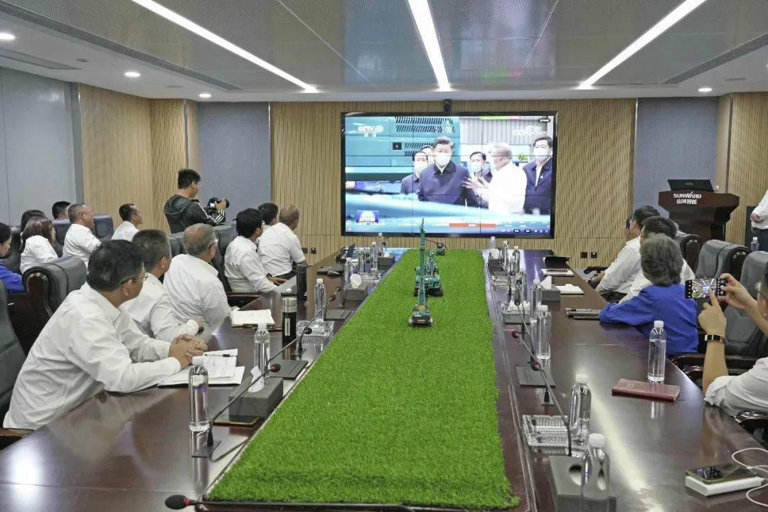 总书记“点赞”GA黄金甲创新，GA黄金甲智能集中收看《新闻联播》