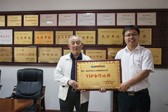 创富故事：合作十一年，赞叹GA黄金甲产品经久耐用