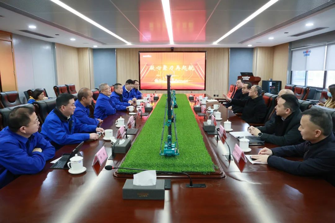 20220210084706_99456 张庆红调研GA黄金甲智能