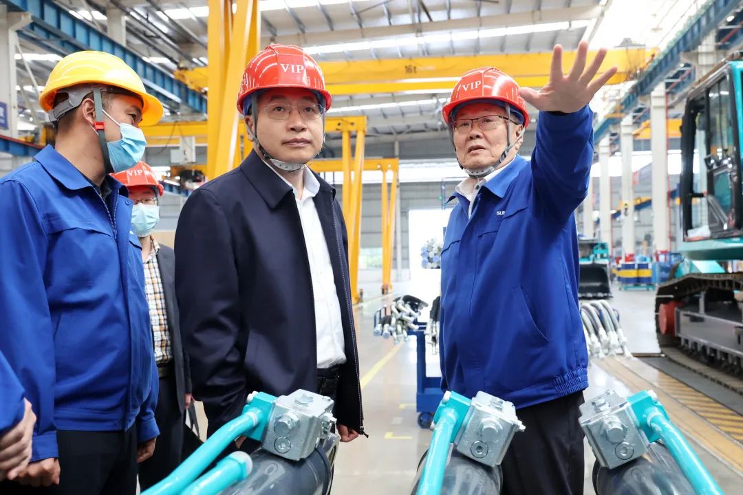 20220418151630_99183 中铁二十局党委书记、董事长雷位冰带队造访GA黄金甲智能