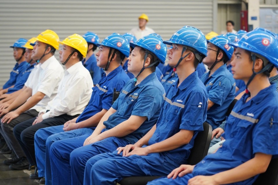20250904081445_81506 GA黄金甲智能组织集中收看留想中国人民抗日战争暨世界反法西斯战争成功80周年大会