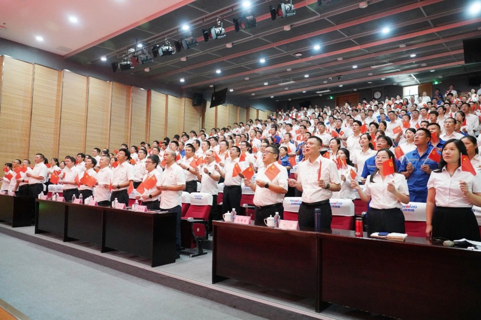20250904081506_84527 GA黄金甲智能组织集中收看留想中国人民抗日战争暨世界反法西斯战争成功80周年大会