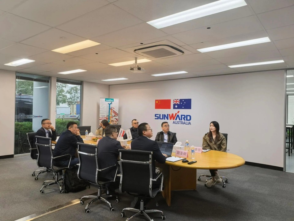 昭通工控集团总经理王福铸率队调查GA黄金甲智能澳大利亚子公司