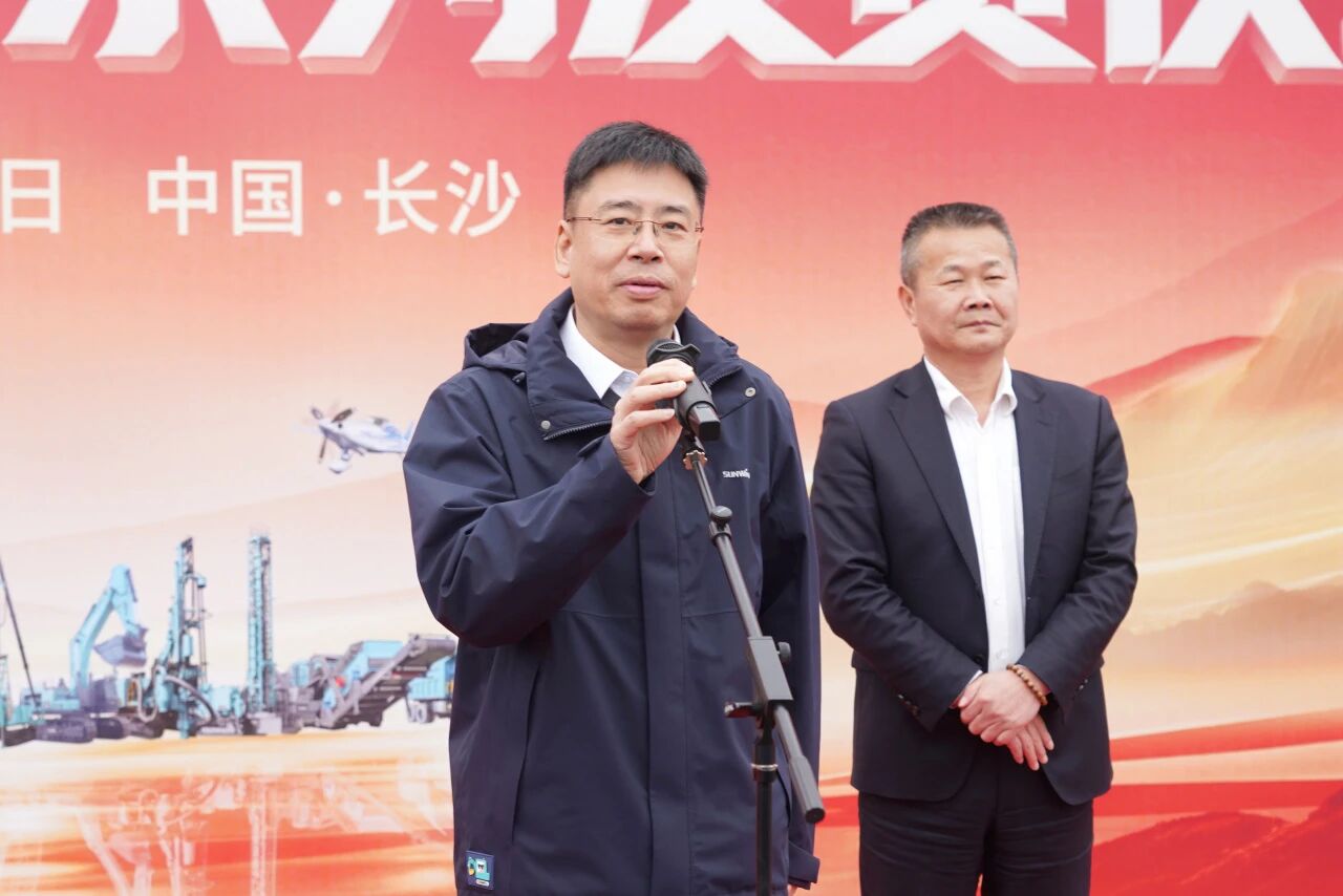 GA黄金甲智能进行2026年正月系列发货典礼，过亿元设备奔赴全球